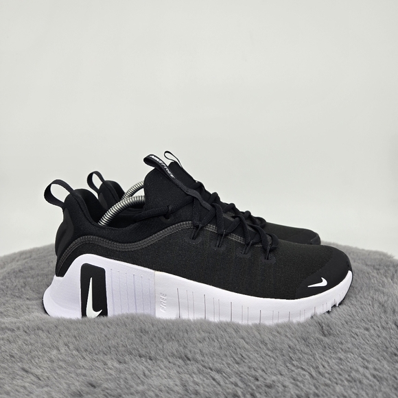 New Nike Free Metcon 6 Black White Women's Workout Shoes Size 6 - Picture 3 of 8